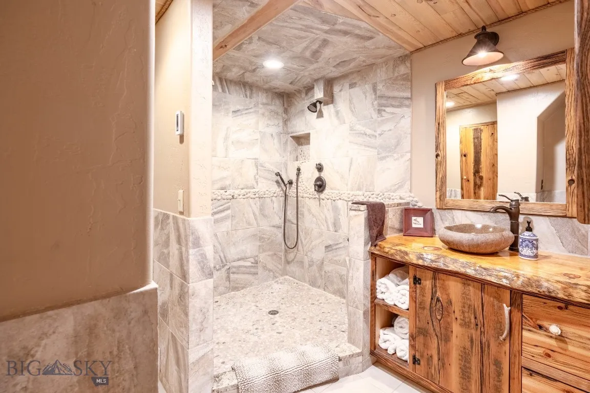 4 Pine Hill Drive, White Sulphur Springs, Montana, White Sulphur Springs, Montana 59645, 4 Bedrooms Bedrooms, ,1 BathroomBathrooms,Residential,For Sale,4 Pine Hill Drive, White Sulphur Springs, Montana ,0,404479
