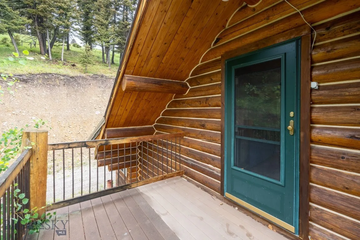 4 Pine Hill Drive, White Sulphur Springs, Montana, White Sulphur Springs, Montana 59645, 4 Bedrooms Bedrooms, ,1 BathroomBathrooms,Residential,For Sale,4 Pine Hill Drive, White Sulphur Springs, Montana ,0,404479