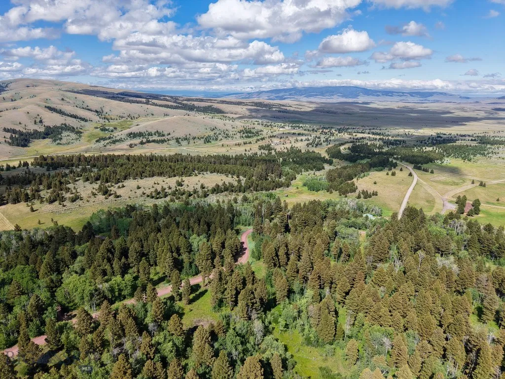 4 Pine Hill Drive, White Sulphur Springs, Montana, White Sulphur Springs, Montana 59645, 4 Bedrooms Bedrooms, ,1 BathroomBathrooms,Residential,For Sale,4 Pine Hill Drive, White Sulphur Springs, Montana ,0,404479
