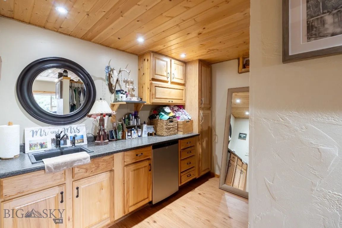 4 Pine Hill Drive, White Sulphur Springs, Montana, White Sulphur Springs, Montana 59645, 4 Bedrooms Bedrooms, ,1 BathroomBathrooms,Residential,For Sale,4 Pine Hill Drive, White Sulphur Springs, Montana ,0,404479