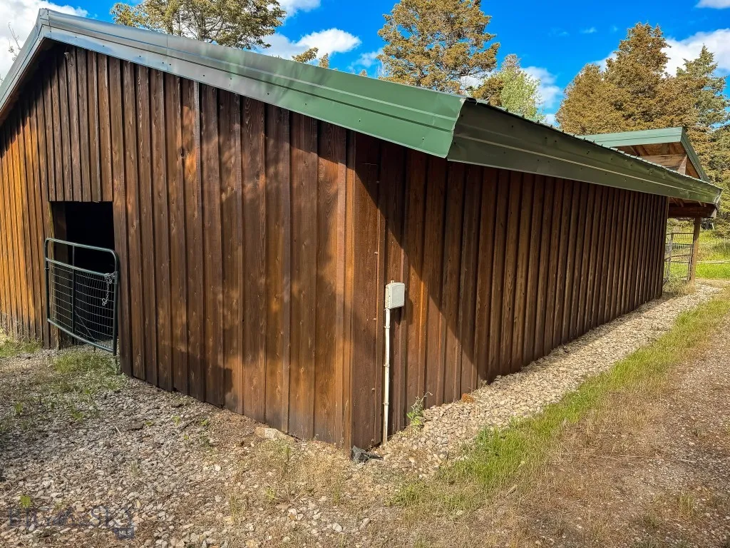 4 Pine Hill Drive, White Sulphur Springs, Montana, White Sulphur Springs, Montana 59645, 4 Bedrooms Bedrooms, ,1 BathroomBathrooms,Residential,For Sale,4 Pine Hill Drive, White Sulphur Springs, Montana ,0,404479