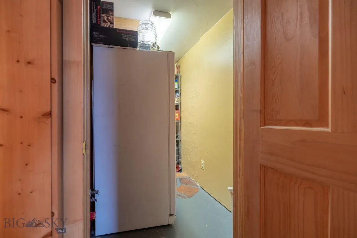 4 Pine Hill Drive, White Sulphur Springs, Montana, White Sulphur Springs, Montana 59645, 4 Bedrooms Bedrooms, ,1 BathroomBathrooms,Residential,For Sale,4 Pine Hill Drive, White Sulphur Springs, Montana ,0,404479