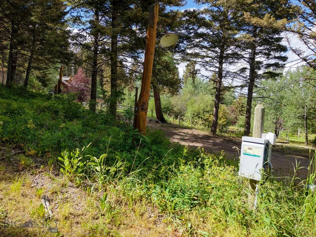 4 Pine Hill Drive, White Sulphur Springs, Montana, White Sulphur Springs, Montana 59645, 4 Bedrooms Bedrooms, ,1 BathroomBathrooms,Residential,For Sale,4 Pine Hill Drive, White Sulphur Springs, Montana ,0,404479