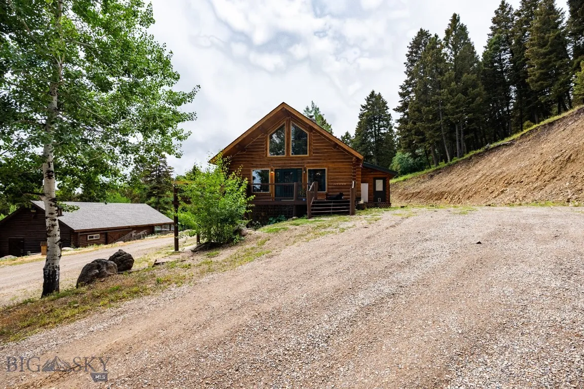 4 Pine Hill Drive, White Sulphur Springs, Montana, White Sulphur Springs, Montana 59645, 4 Bedrooms Bedrooms, ,1 BathroomBathrooms,Residential,For Sale,4 Pine Hill Drive, White Sulphur Springs, Montana ,0,404479