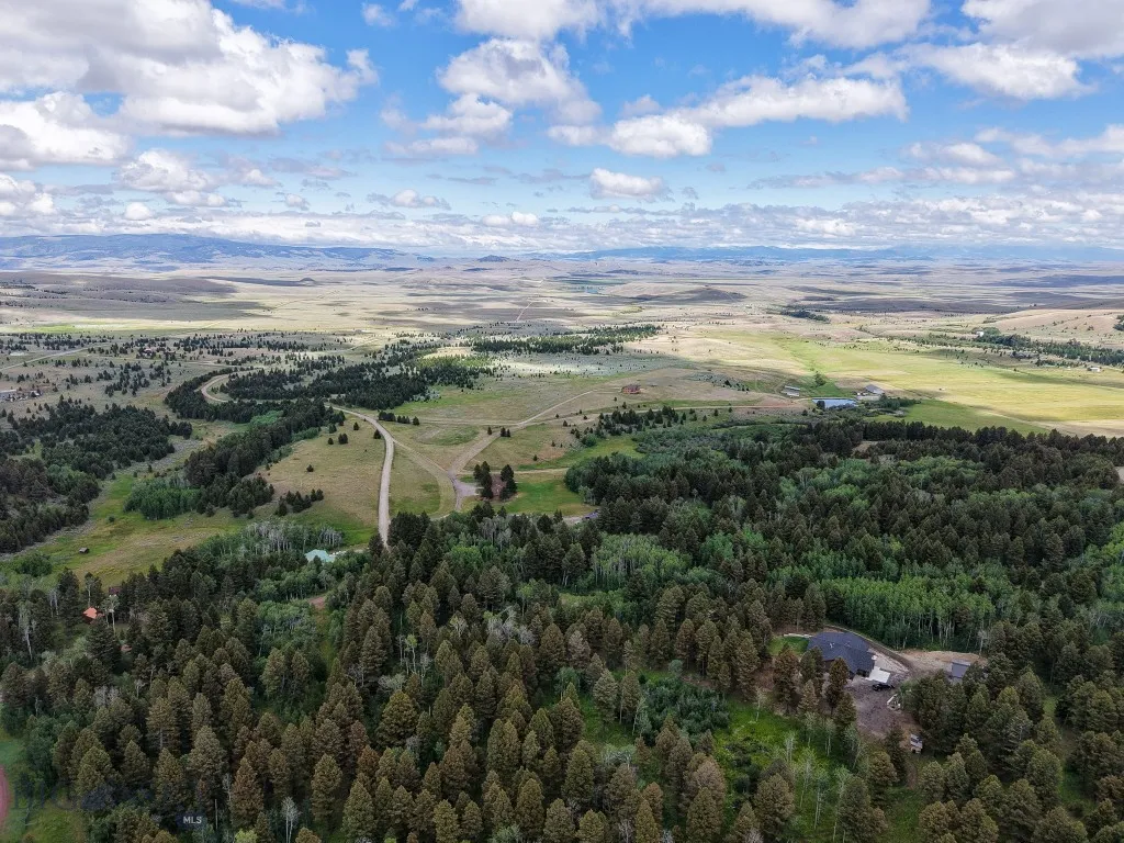 4 Pine Hill Drive, White Sulphur Springs, Montana, White Sulphur Springs, Montana 59645, 4 Bedrooms Bedrooms, ,1 BathroomBathrooms,Residential,For Sale,4 Pine Hill Drive, White Sulphur Springs, Montana ,0,404479