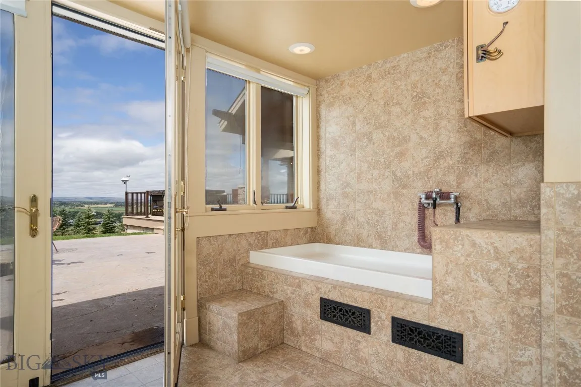 585 Wildrose Lane, Bozeman, Montana 59715, Bozeman, Montana 59715, 4 Bedrooms Bedrooms, ,2 BathroomsBathrooms,Residential,For Sale,585 Wildrose Lane, Bozeman, Montana 59715,0,404483