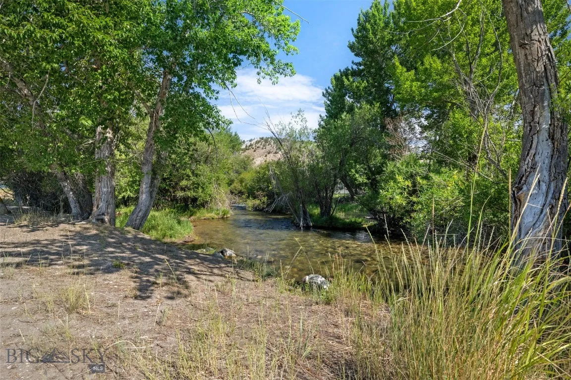 505 E Pennsylvania Street, Anaconda, Montana 59711, Anaconda, Montana 59711, 4 Bedrooms Bedrooms, ,2 BathroomsBathrooms,Residential,For Sale,505 E Pennsylvania Street, Anaconda, Montana 59711,0,404533