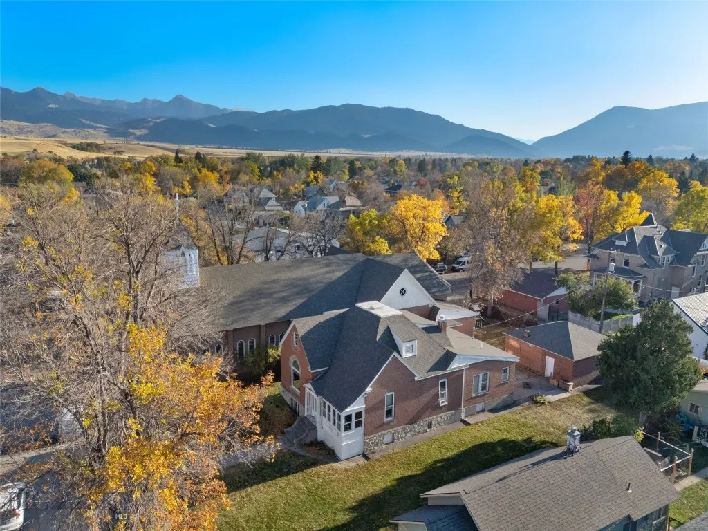 Great Downtown Location