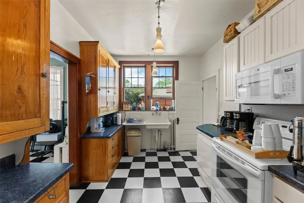 Parsonage Kitchen
