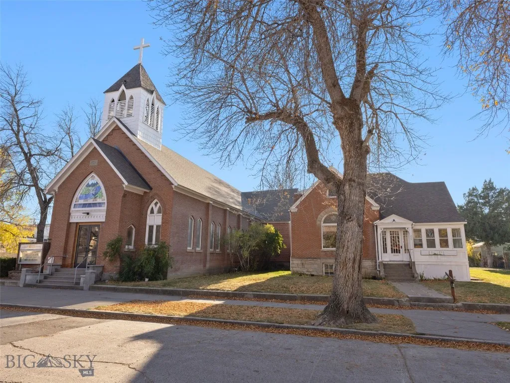 Living Hope Church and Parsonage
