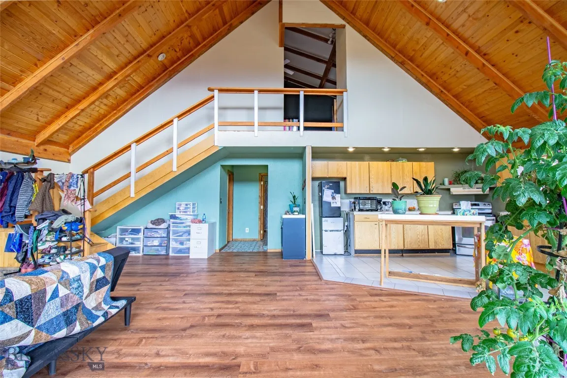 426 Friend Spring Road, Whitehall, Montana 59759, Whitehall, Montana 59759, 2 Bedrooms Bedrooms, ,2 BathroomsBathrooms,Residential,For Sale,426 Friend Spring Road, Whitehall, Montana 59759,0,404638