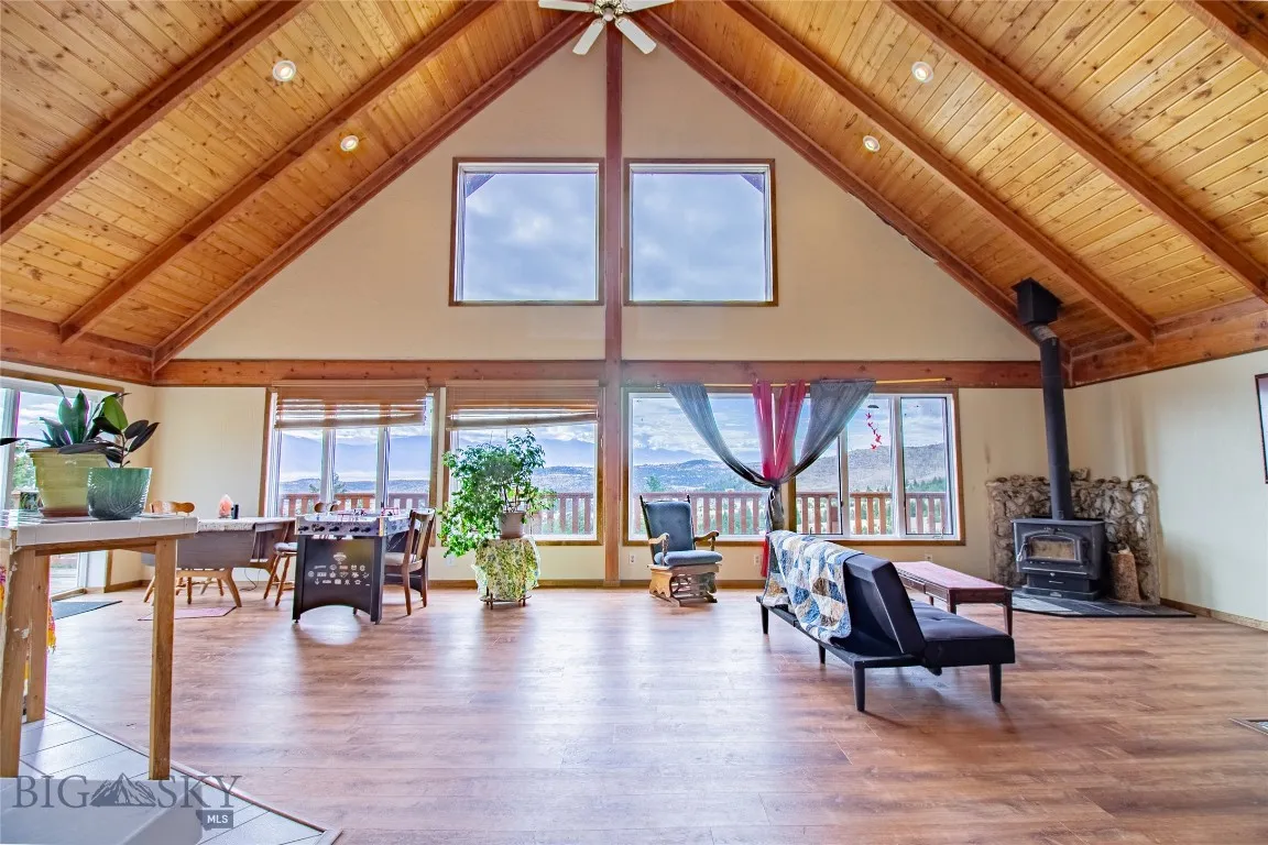 426 Friend Spring Road, Whitehall, Montana 59759, Whitehall, Montana 59759, 2 Bedrooms Bedrooms, ,2 BathroomsBathrooms,Residential,For Sale,426 Friend Spring Road, Whitehall, Montana 59759,0,404638