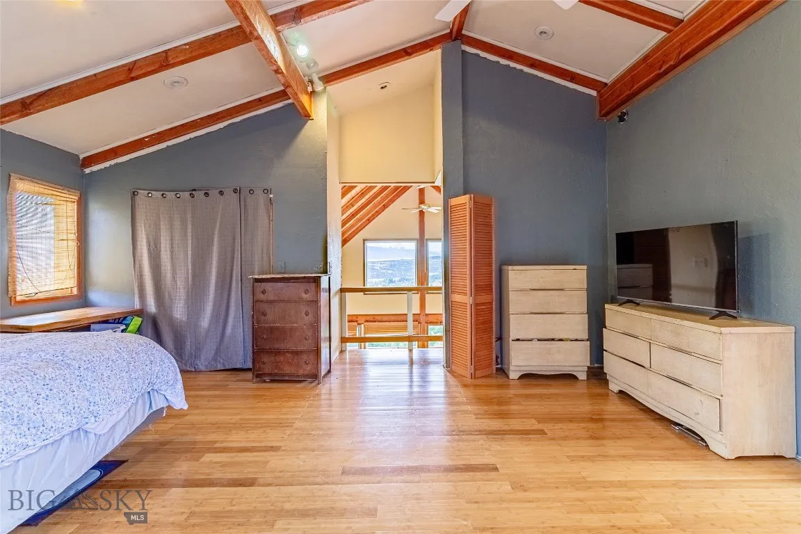 426 Friend Spring Road, Whitehall, Montana 59759, Whitehall, Montana 59759, 2 Bedrooms Bedrooms, ,2 BathroomsBathrooms,Residential,For Sale,426 Friend Spring Road, Whitehall, Montana 59759,0,404638