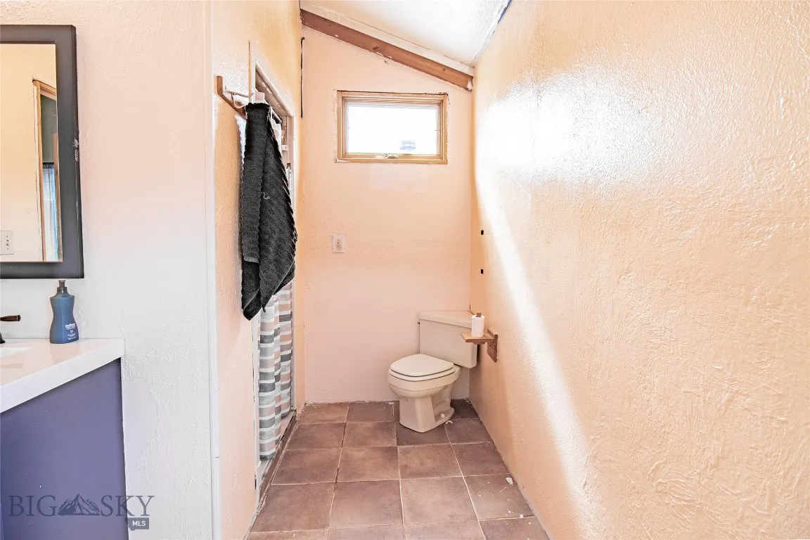 426 Friend Spring Road, Whitehall, Montana 59759, Whitehall, Montana 59759, 2 Bedrooms Bedrooms, ,2 BathroomsBathrooms,Residential,For Sale,426 Friend Spring Road, Whitehall, Montana 59759,0,404638