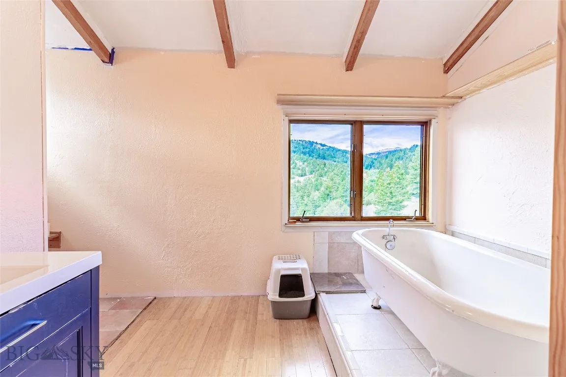 426 Friend Spring Road, Whitehall, Montana 59759, Whitehall, Montana 59759, 2 Bedrooms Bedrooms, ,2 BathroomsBathrooms,Residential,For Sale,426 Friend Spring Road, Whitehall, Montana 59759,0,404638