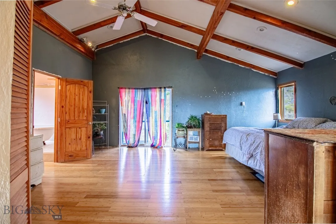 426 Friend Spring Road, Whitehall, Montana 59759, Whitehall, Montana 59759, 2 Bedrooms Bedrooms, ,2 BathroomsBathrooms,Residential,For Sale,426 Friend Spring Road, Whitehall, Montana 59759,0,404638