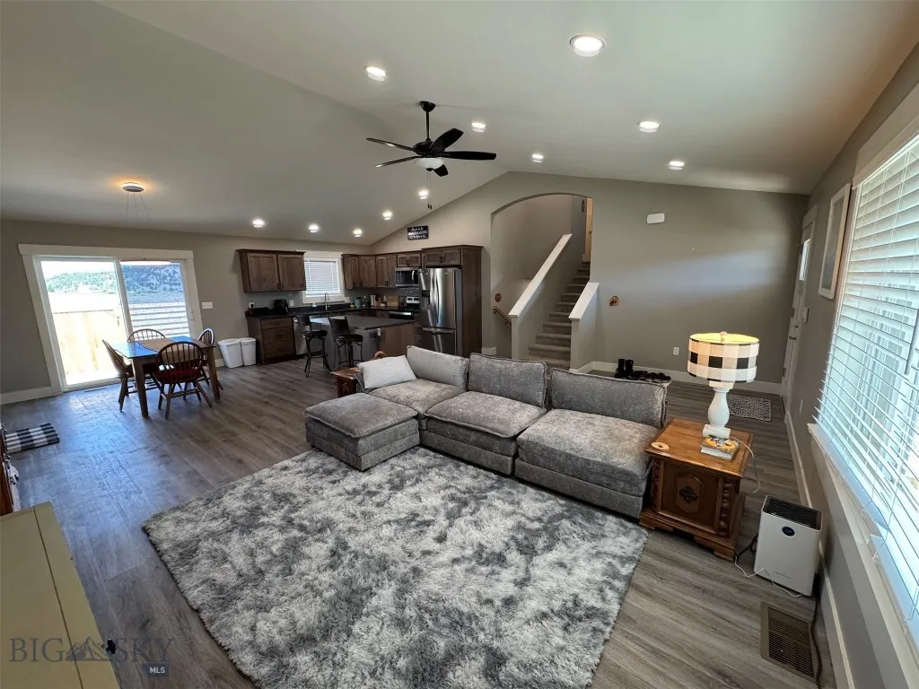 1105 Slalom, Butte, Montana 59701, Butte, Montana 59701, 4 Bedrooms Bedrooms, ,3 BathroomsBathrooms,Residential,For Sale,1105 Slalom, Butte, Montana 59701,0,404637