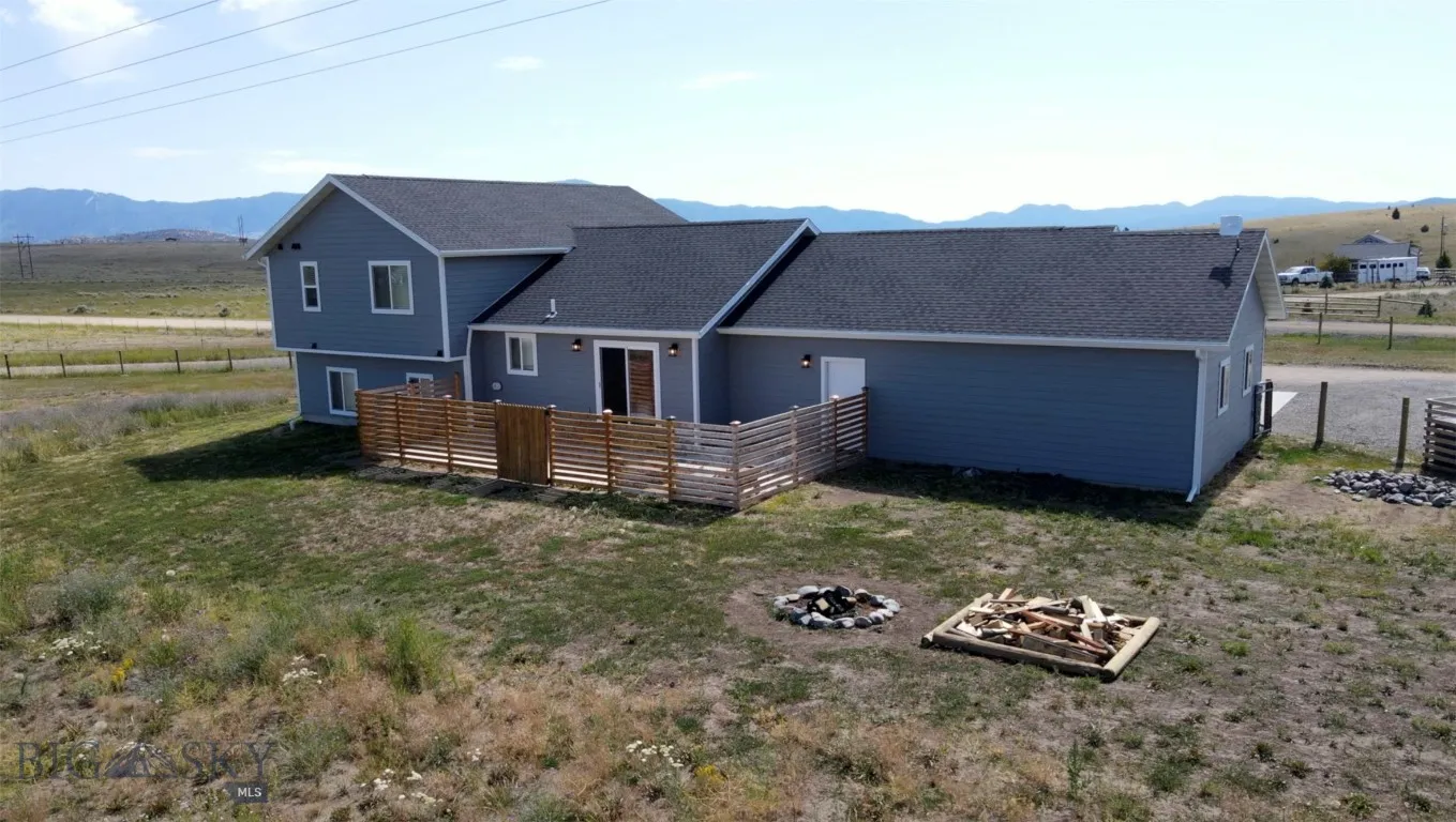 1105 Slalom, Butte, Montana 59701, Butte, Montana 59701, 4 Bedrooms Bedrooms, ,3 BathroomsBathrooms,Residential,For Sale,1105 Slalom, Butte, Montana 59701,0,404637