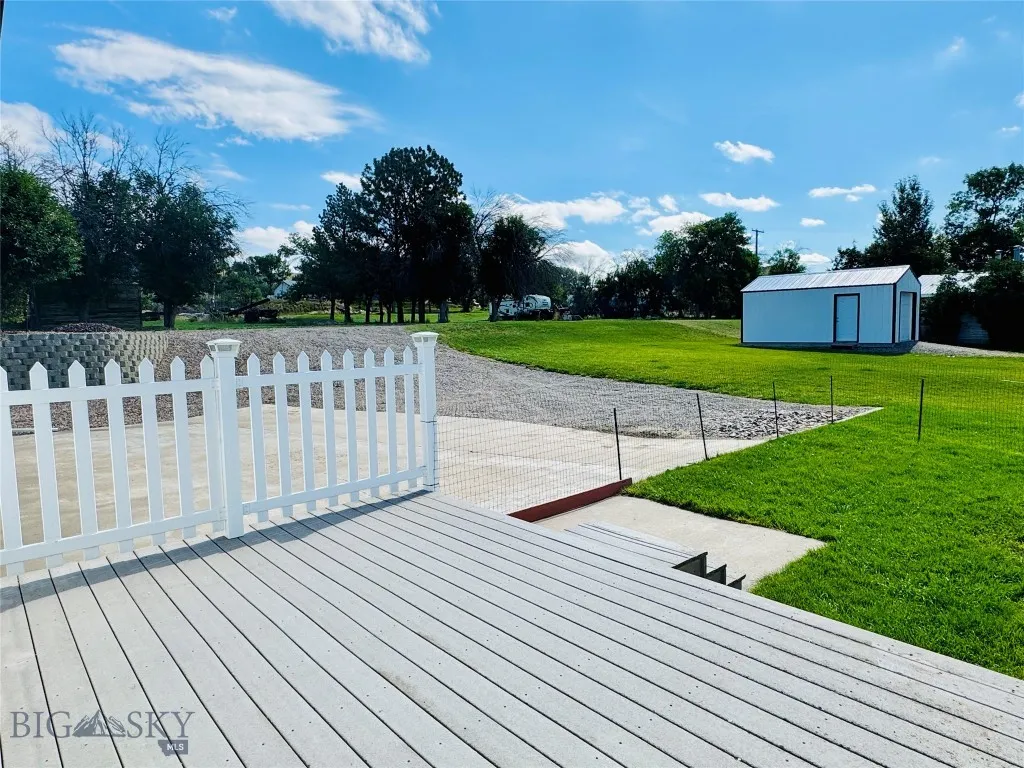 1116 27th Street, Fort Benton, Montana 59442, Fort Benton, Montana 59442, 3 Bedrooms Bedrooms, ,2 BathroomsBathrooms,Residential,For Sale,1116 27th Street, Fort Benton, Montana 59442,0,404669
