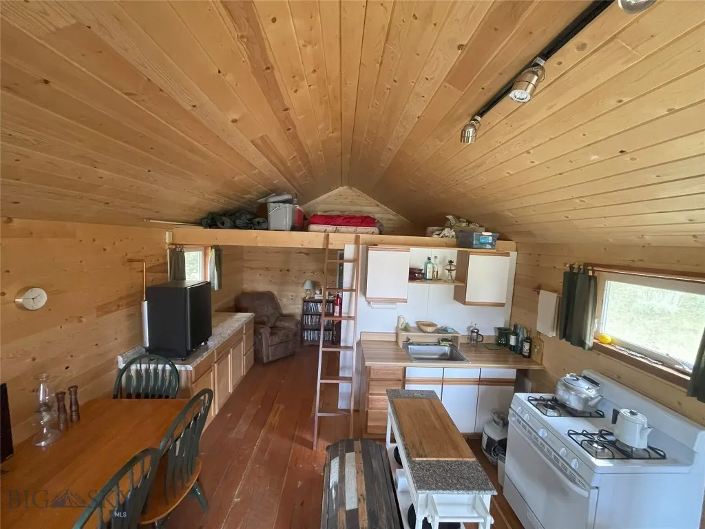 Nhn Bishop Creek Road, Boulder, Montana 59631, Boulder, Montana 59631, 1 Bedroom Bedrooms, ,Residential,For Sale,Nhn Bishop Creek Road, Boulder, Montana 59631,0,404670