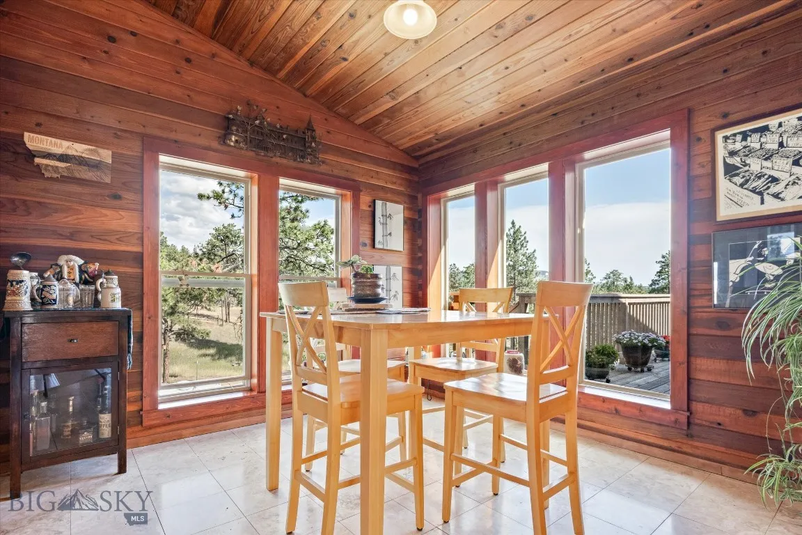 6285 Elkhorn, Helena, Montana 59602, Helena, Montana 59602, 4 Bedrooms Bedrooms, ,2 BathroomsBathrooms,Residential,For Sale,6285 Elkhorn, Helena, Montana 59602,0,404656