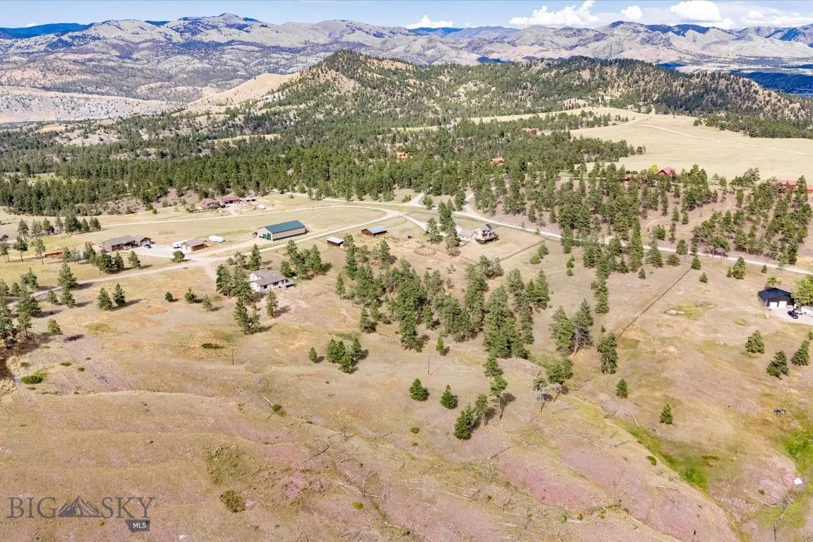 6285 Elkhorn, Helena, Montana 59602, Helena, Montana 59602, 4 Bedrooms Bedrooms, ,2 BathroomsBathrooms,Residential,For Sale,6285 Elkhorn, Helena, Montana 59602,0,404656