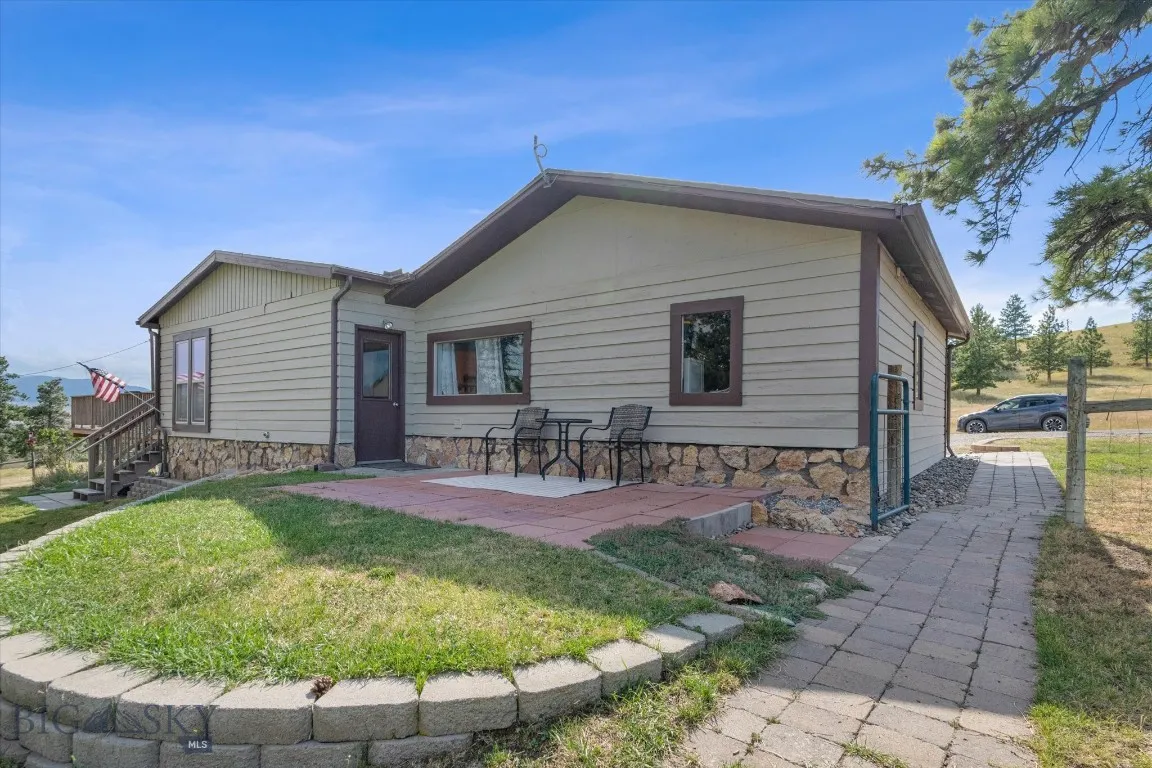 6285 Elkhorn, Helena, Montana 59602, Helena, Montana 59602, 4 Bedrooms Bedrooms, ,2 BathroomsBathrooms,Residential,For Sale,6285 Elkhorn, Helena, Montana 59602,0,404656