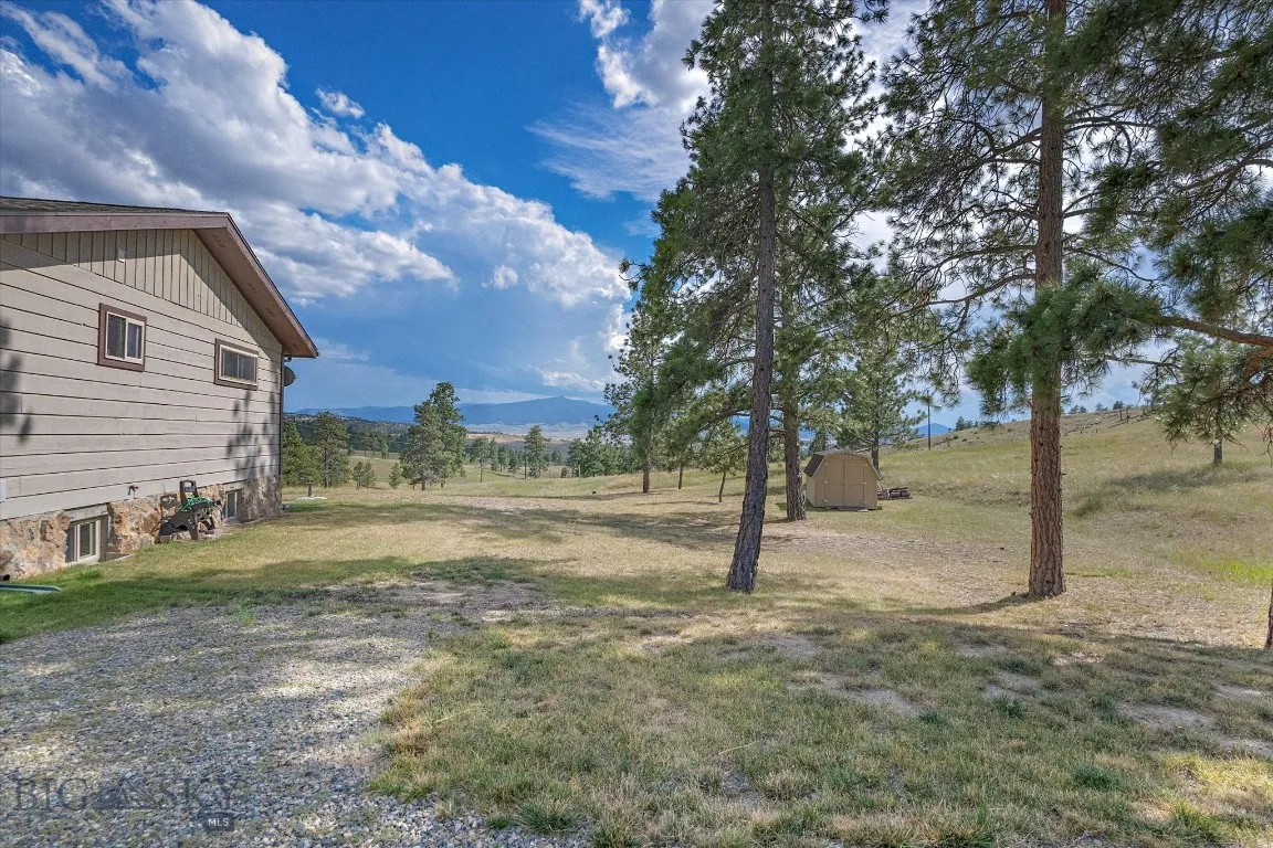 6285 Elkhorn, Helena, Montana 59602, Helena, Montana 59602, 4 Bedrooms Bedrooms, ,2 BathroomsBathrooms,Residential,For Sale,6285 Elkhorn, Helena, Montana 59602,0,404656