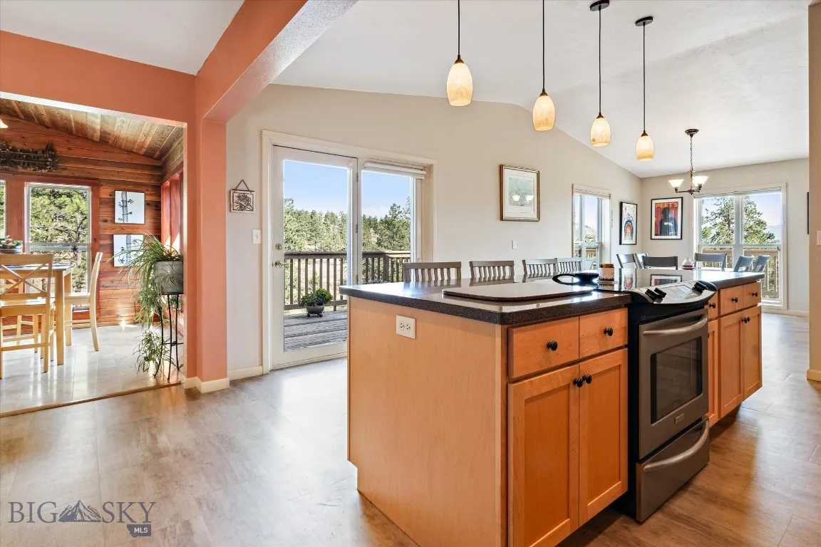 6285 Elkhorn, Helena, Montana 59602, Helena, Montana 59602, 4 Bedrooms Bedrooms, ,2 BathroomsBathrooms,Residential,For Sale,6285 Elkhorn, Helena, Montana 59602,0,404656