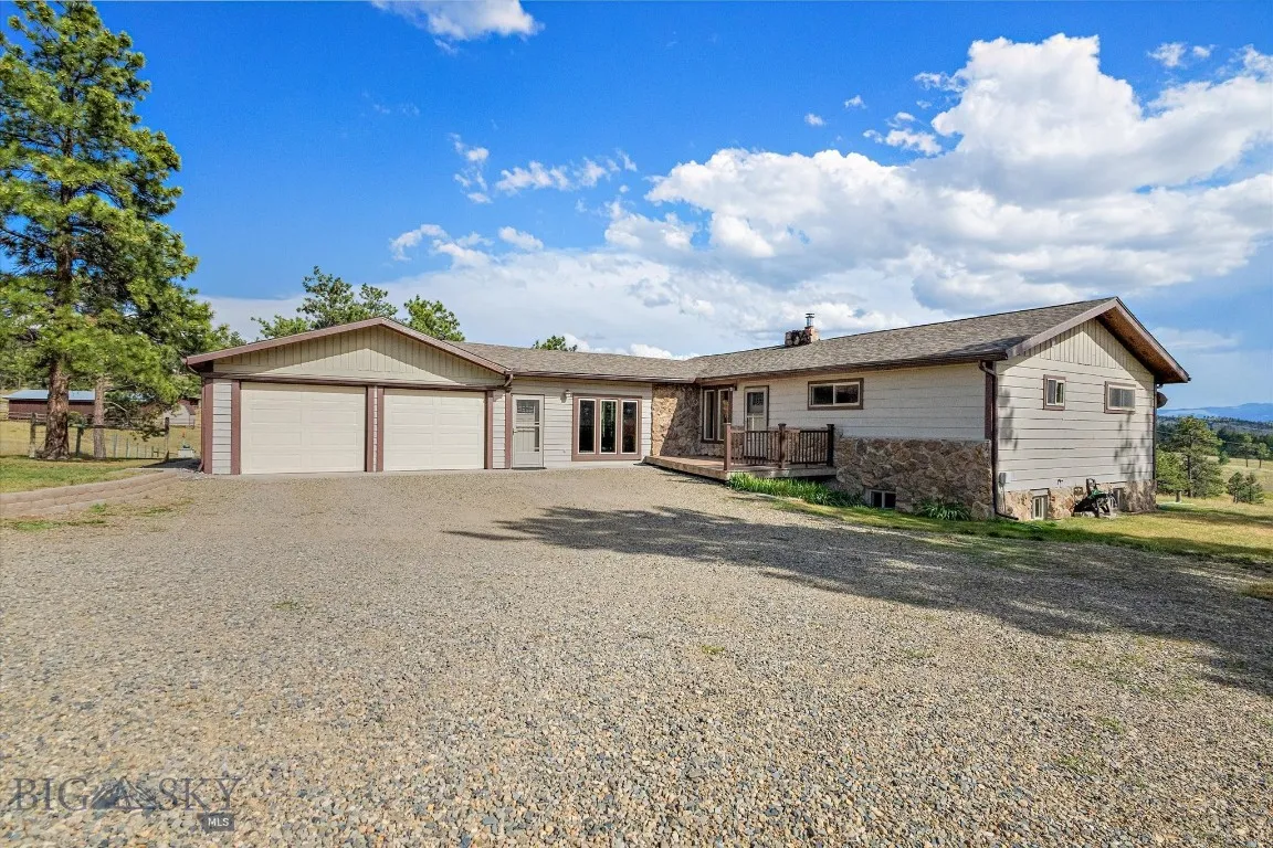 6285 Elkhorn, Helena, Montana 59602, Helena, Montana 59602, 4 Bedrooms Bedrooms, ,2 BathroomsBathrooms,Residential,For Sale,6285 Elkhorn, Helena, Montana 59602,0,404656