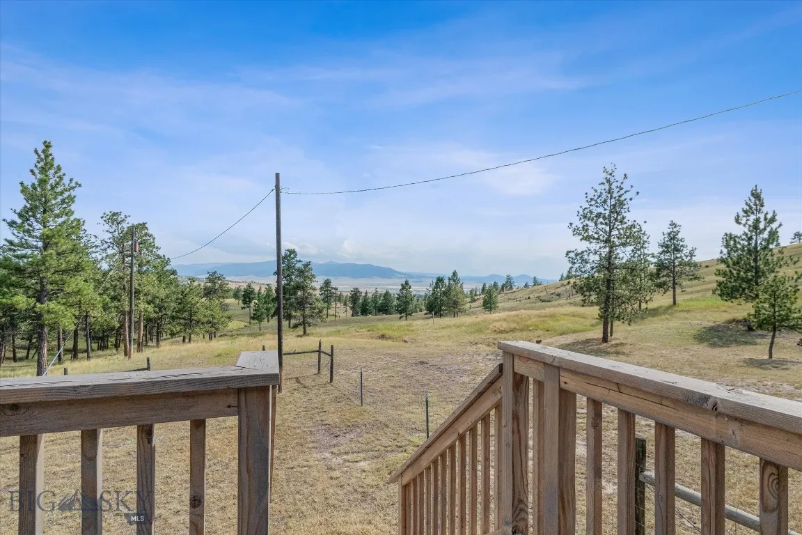 6285 Elkhorn, Helena, Montana 59602, Helena, Montana 59602, 4 Bedrooms Bedrooms, ,2 BathroomsBathrooms,Residential,For Sale,6285 Elkhorn, Helena, Montana 59602,0,404656