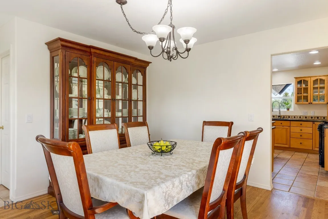 193 Lucille Lane, Bozeman, Montana 59718, Bozeman, Montana 59718, 5 Bedrooms Bedrooms, ,3 BathroomsBathrooms,Residential,For Sale,193 Lucille Lane, Bozeman, Montana 59718,0,404674