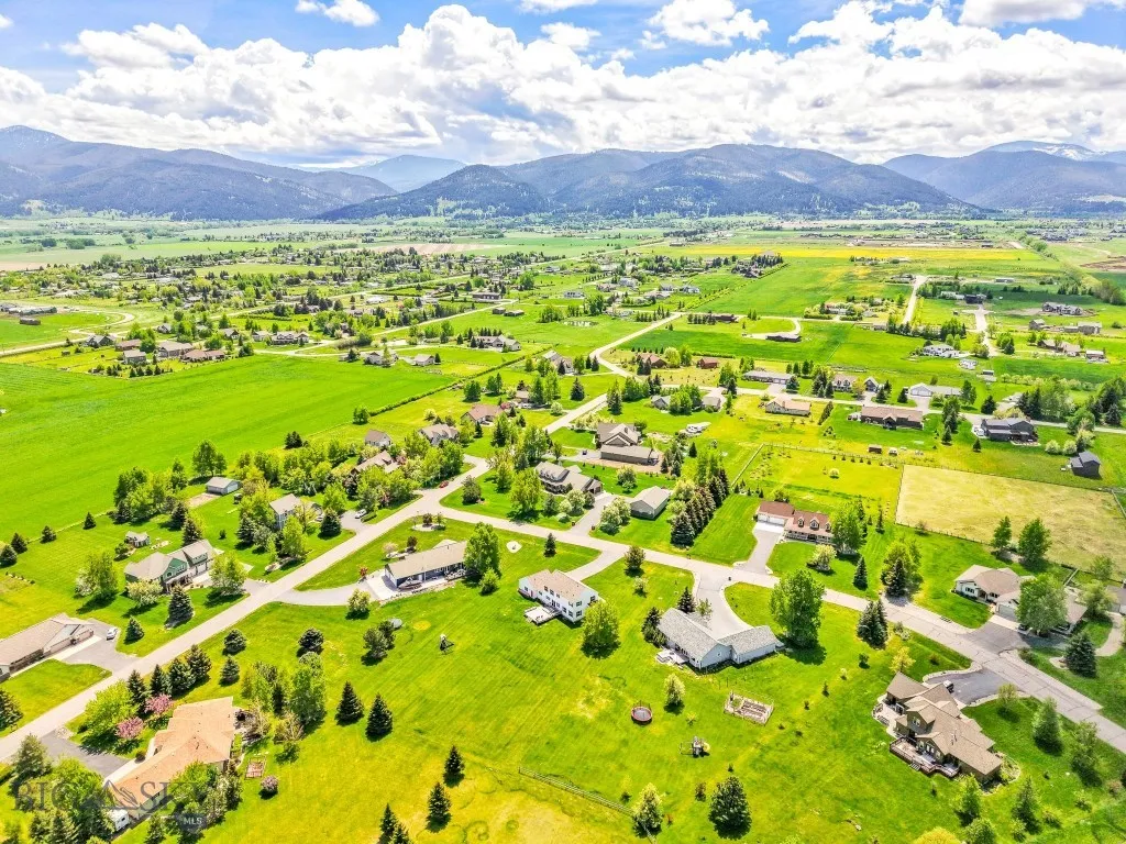 193 Lucille Lane, Bozeman, Montana 59718, Bozeman, Montana 59718, 5 Bedrooms Bedrooms, ,3 BathroomsBathrooms,Residential,For Sale,193 Lucille Lane, Bozeman, Montana 59718,0,404674