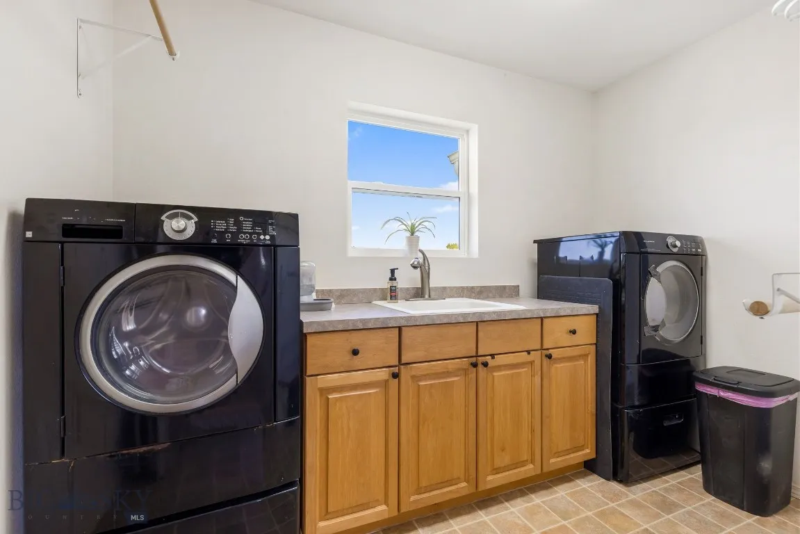 193 Lucille Lane, Bozeman, Montana 59718, Bozeman, Montana 59718, 5 Bedrooms Bedrooms, ,3 BathroomsBathrooms,Residential,For Sale,193 Lucille Lane, Bozeman, Montana 59718,0,404674