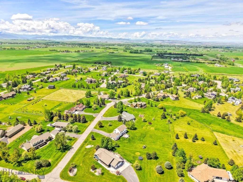 193 Lucille Lane, Bozeman, Montana 59718, Bozeman, Montana 59718, 5 Bedrooms Bedrooms, ,3 BathroomsBathrooms,Residential,For Sale,193 Lucille Lane, Bozeman, Montana 59718,0,404674