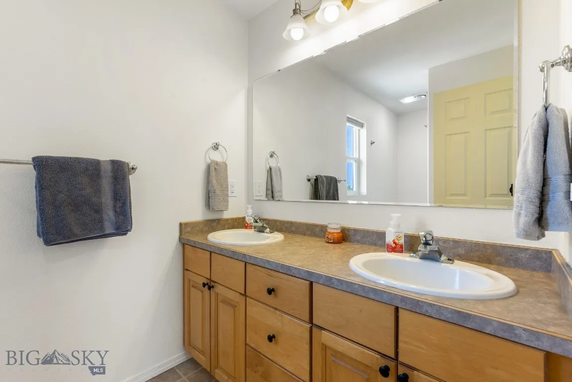 193 Lucille Lane, Bozeman, Montana 59718, Bozeman, Montana 59718, 5 Bedrooms Bedrooms, ,3 BathroomsBathrooms,Residential,For Sale,193 Lucille Lane, Bozeman, Montana 59718,0,404674