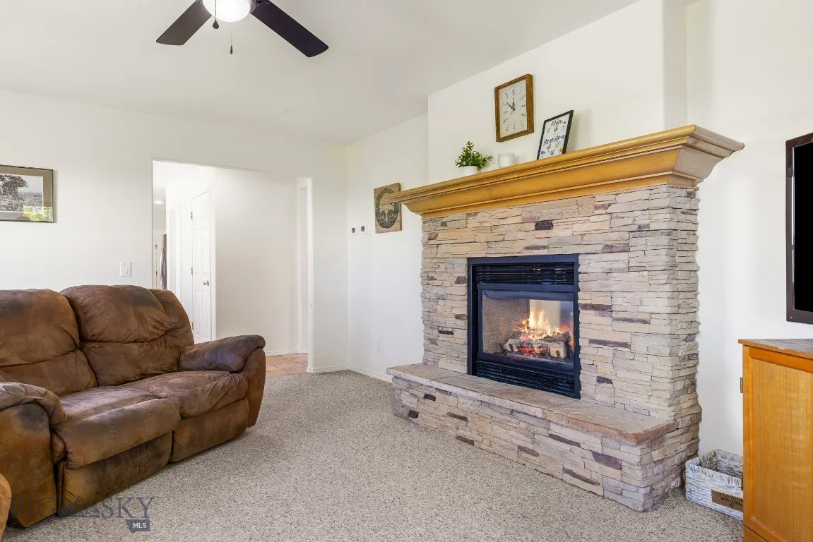 193 Lucille Lane, Bozeman, Montana 59718, Bozeman, Montana 59718, 5 Bedrooms Bedrooms, ,3 BathroomsBathrooms,Residential,For Sale,193 Lucille Lane, Bozeman, Montana 59718,0,404674