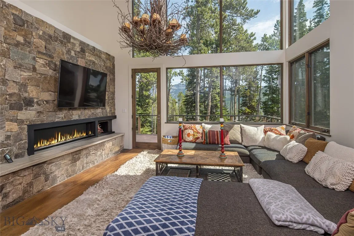 10 Alpine Bend Drive, Big Sky, Montana 59716, Big Sky, Montana 59716, 4 Bedrooms Bedrooms, ,1 BathroomBathrooms,Residential,For Sale,10 Alpine Bend Drive, Big Sky, Montana 59716,0,404581