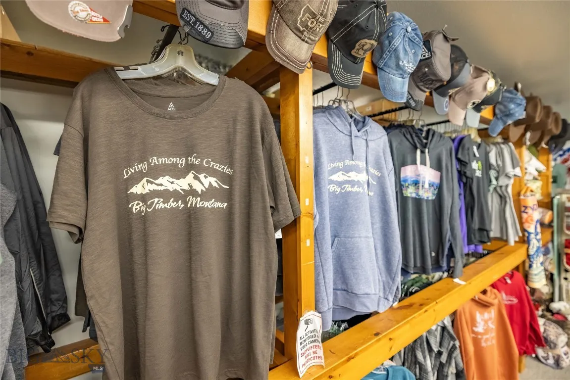 228 Big Timber Loop Rd Highway, Big Timber, Montan, Big Timber, Montana 59011, ,Commercial Sale,For Sale,228 Big Timber Loop Rd Highway, Big Timber, Montan,0,404688