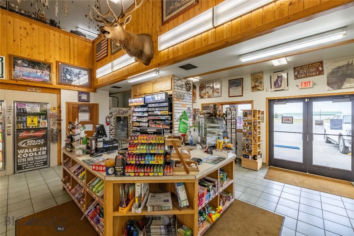 228 Big Timber Loop Rd Highway, Big Timber, Montan, Big Timber, Montana 59011, ,Commercial Sale,For Sale,228 Big Timber Loop Rd Highway, Big Timber, Montan,0,404688