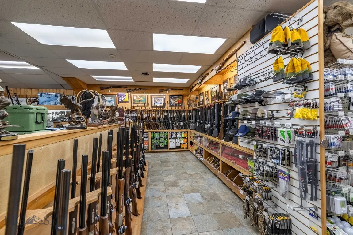 228 Big Timber Loop Rd Highway, Big Timber, Montan, Big Timber, Montana 59011, ,Commercial Sale,For Sale,228 Big Timber Loop Rd Highway, Big Timber, Montan,0,404688