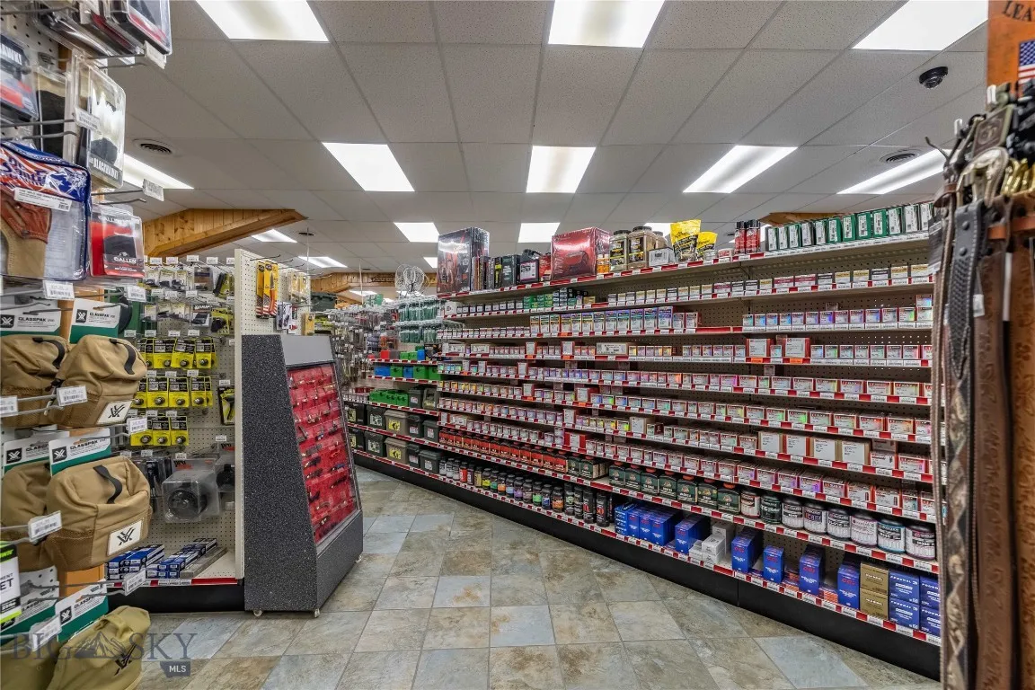 228 Big Timber Loop Rd Highway, Big Timber, Montan, Big Timber, Montana 59011, ,Commercial Sale,For Sale,228 Big Timber Loop Rd Highway, Big Timber, Montan,0,404688