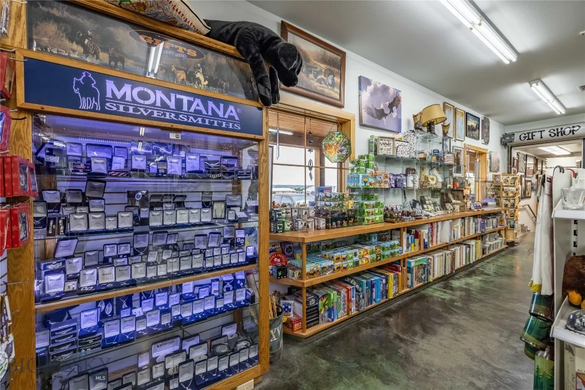 228 Big Timber Loop Rd Highway, Big Timber, Montan, Big Timber, Montana 59011, ,Commercial Sale,For Sale,228 Big Timber Loop Rd Highway, Big Timber, Montan,0,404688