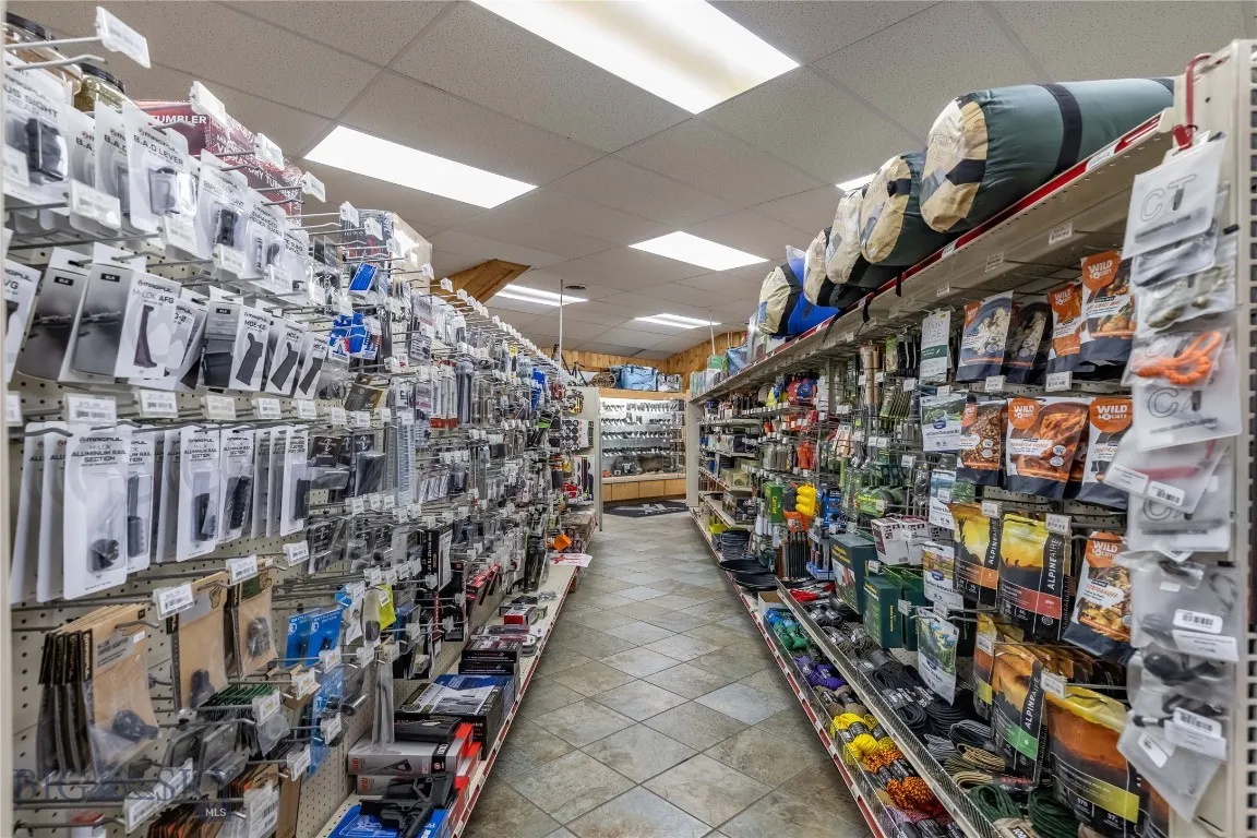 228 Big Timber Loop Rd Highway, Big Timber, Montan, Big Timber, Montana 59011, ,Commercial Sale,For Sale,228 Big Timber Loop Rd Highway, Big Timber, Montan,0,404688