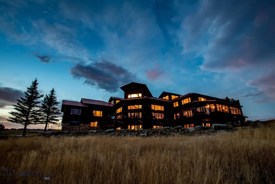 830 Castle Mountain Road, Clyde Park, Montana 5901, Clyde Park, Montana 59018, 9 Bedrooms Bedrooms, ,10 BathroomsBathrooms,Residential,For Sale,830 Castle Mountain Road, Clyde Park, Montana 5901,0,397636