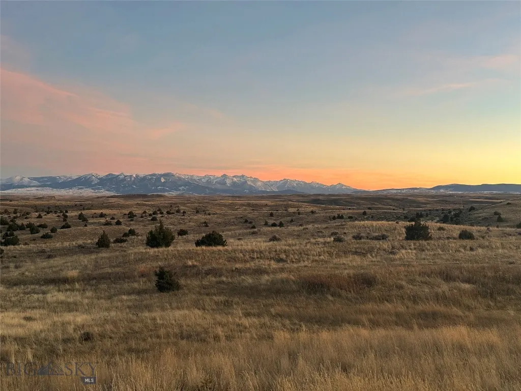 830 Castle Mountain Road, Clyde Park, Montana 5901, Clyde Park, Montana 59018, 9 Bedrooms Bedrooms, ,10 BathroomsBathrooms,Residential,For Sale,830 Castle Mountain Road, Clyde Park, Montana 5901,0,397636