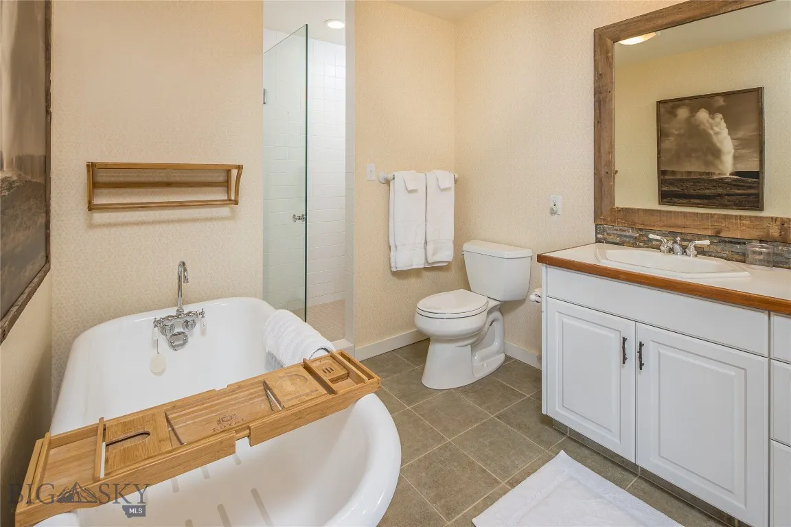 830 Castle Mountain Road, Clyde Park, Montana 5901, Clyde Park, Montana 59018, 9 Bedrooms Bedrooms, ,10 BathroomsBathrooms,Residential,For Sale,830 Castle Mountain Road, Clyde Park, Montana 5901,0,397636