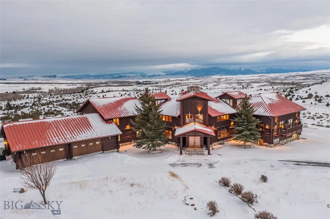 830 Castle Mountain Road, Clyde Park, Montana 5901, Clyde Park, Montana 59018, 9 Bedrooms Bedrooms, ,10 BathroomsBathrooms,Residential,For Sale,830 Castle Mountain Road, Clyde Park, Montana 5901,0,397636