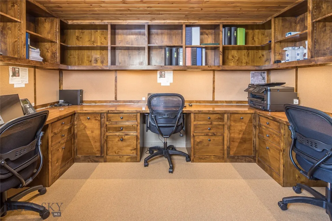 830 Castle Mountain Road, Clyde Park, Montana 5901, Clyde Park, Montana 59018, 9 Bedrooms Bedrooms, ,10 BathroomsBathrooms,Residential,For Sale,830 Castle Mountain Road, Clyde Park, Montana 5901,0,397636