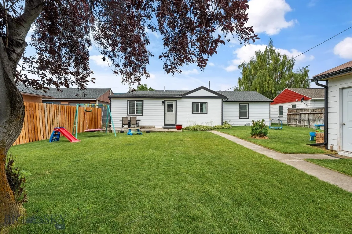 1812 Ogden Street, Anaconda, Montana 59711, Anaconda, Montana 59711, 4 Bedrooms Bedrooms, ,2 BathroomsBathrooms,Residential,For Sale,1812 Ogden Street, Anaconda, Montana 59711,0,404697